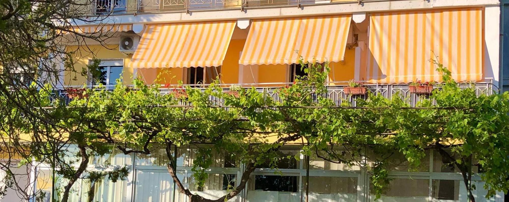 アジェーロラ New Royal Bed & Breakfast エクステリア 写真
