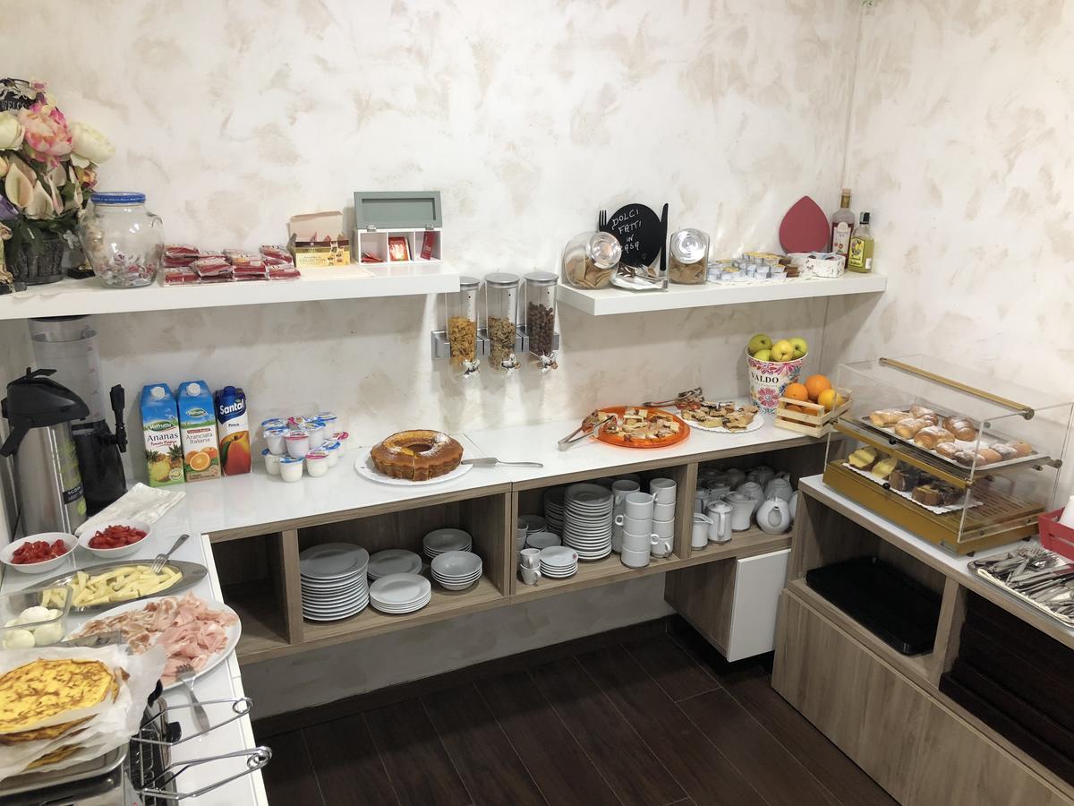 アジェーロラ New Royal Bed & Breakfast エクステリア 写真
