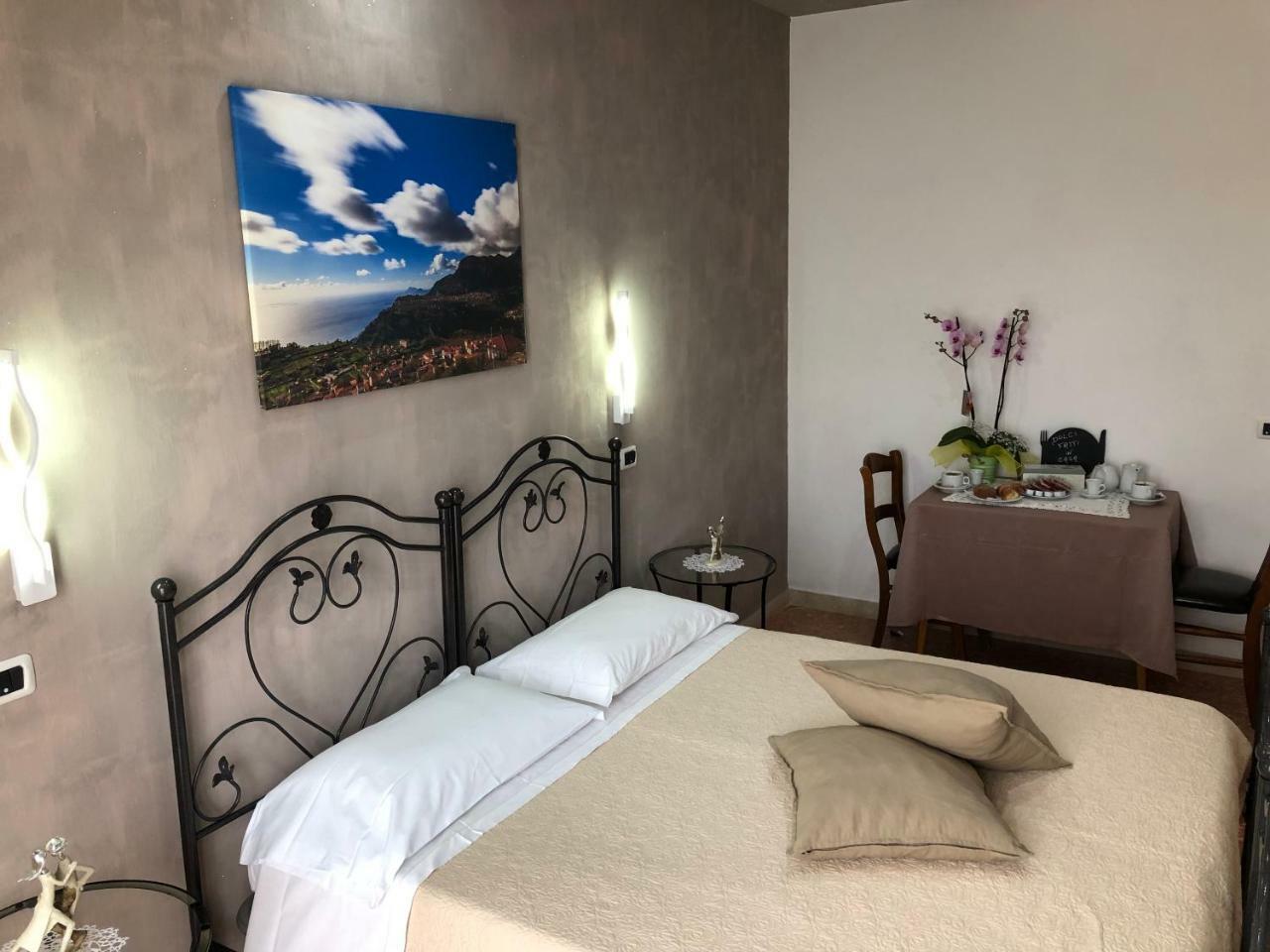 アジェーロラ New Royal Bed & Breakfast エクステリア 写真